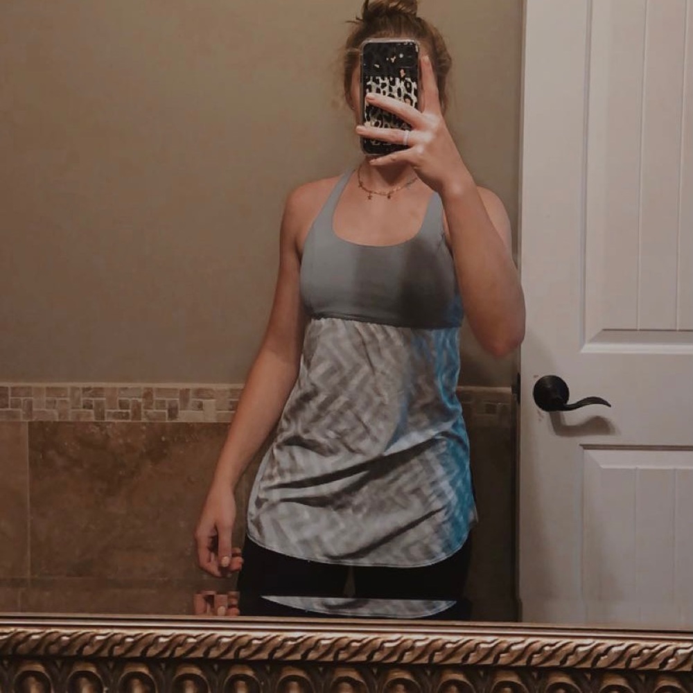 lulu lemon work out top 🍋 🍋